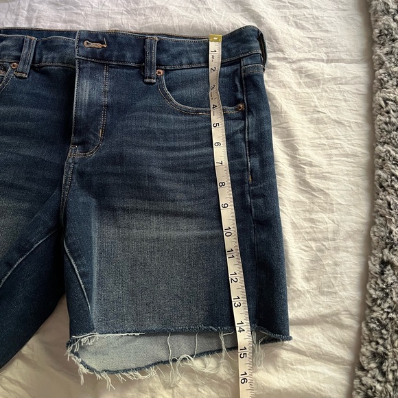 American Eagle Dark Blue Denim Shorts - Picture 3 of 8